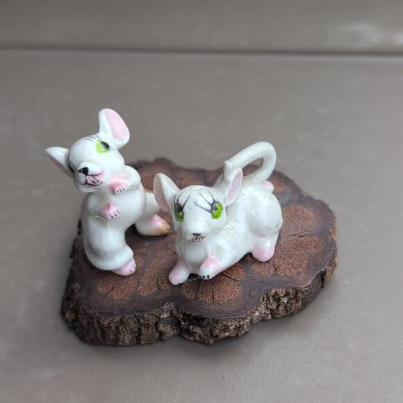 Vintage Miniature Bone China Mice Figurines On Wood Base, Mouse Japan - Picture 1 of 7